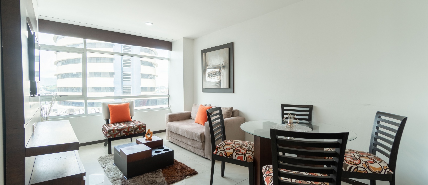 Suite amobalada en alquiler en Edificio Elite Building, zona Mall del Sol, Guayaquil GeoBienes - Suite amobalada en alquiler en Edificio Elite Building, zona Mall del Sol, Guayaquil - Plusvalia Guayaquil Casas de venta y alquiler Inmobiliaria Ecuador