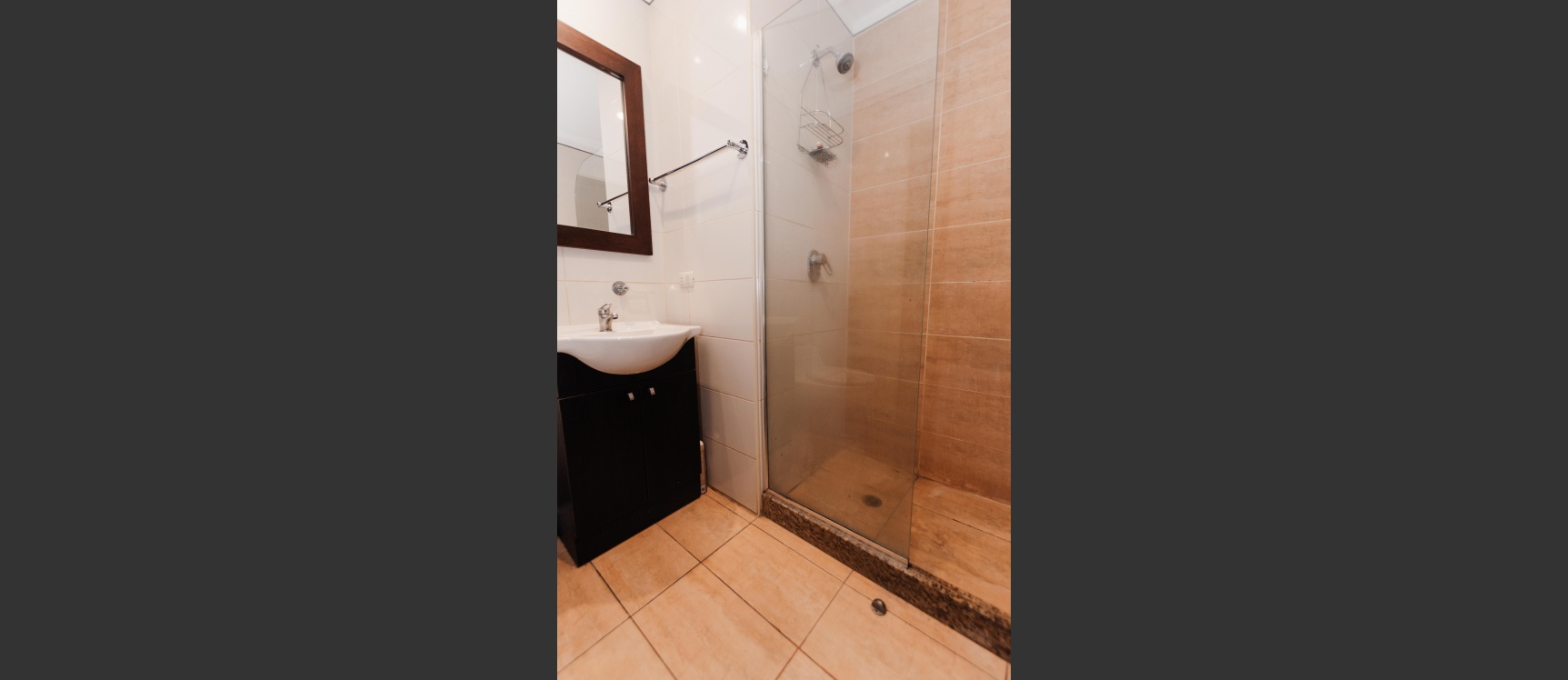 GeoBienes - Suite amobalada en alquiler en Edificio Elite Building, zona Mall del Sol, Guayaquil - Plusvalia Guayaquil Casas de venta y alquiler Inmobiliaria Ecuador