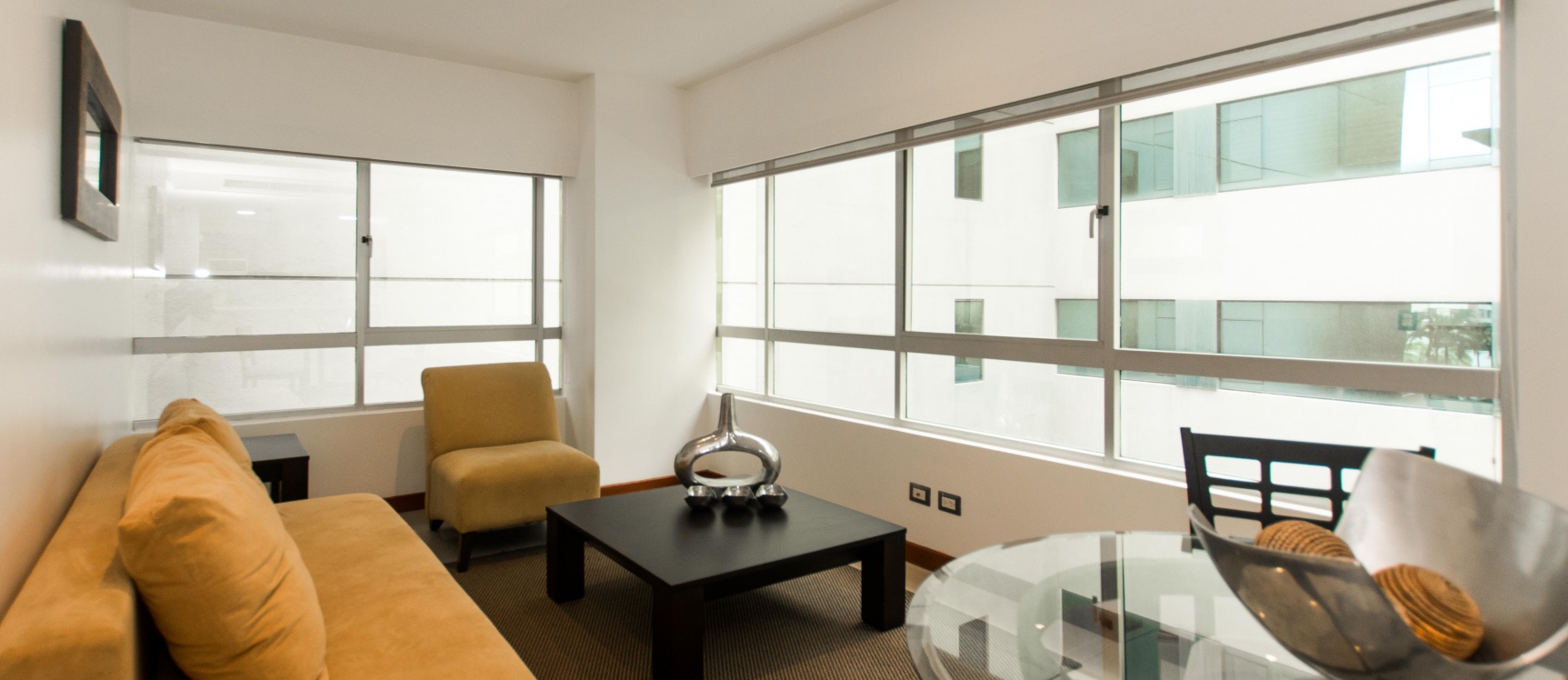 Suite amoblada en alquiler (Incluye Wifi y DirectTV) - Torre del Sol I GeoBienes - Suite amoblada en alquiler (Incluye Wifi y DirectTV) - Torre del Sol I - Plusvalia Guayaquil Casas de venta y alquiler Inmobiliaria Ecuador