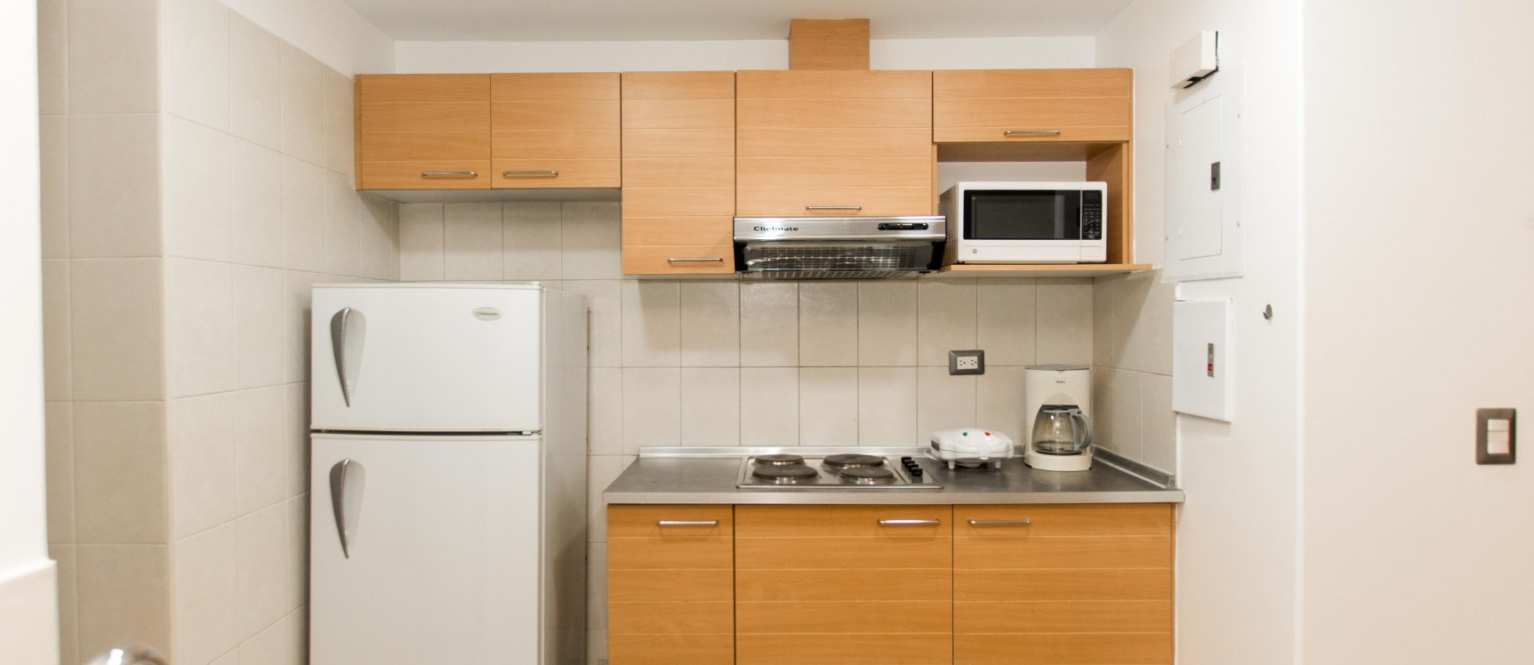 Suite amoblada en alquiler (Incluye Wifi y DirectTV) - Torre del Sol I GeoBienes - Suite amoblada en alquiler (Incluye Wifi y DirectTV) - Torre del Sol I - Plusvalia Guayaquil Casas de venta y alquiler Inmobiliaria Ecuador