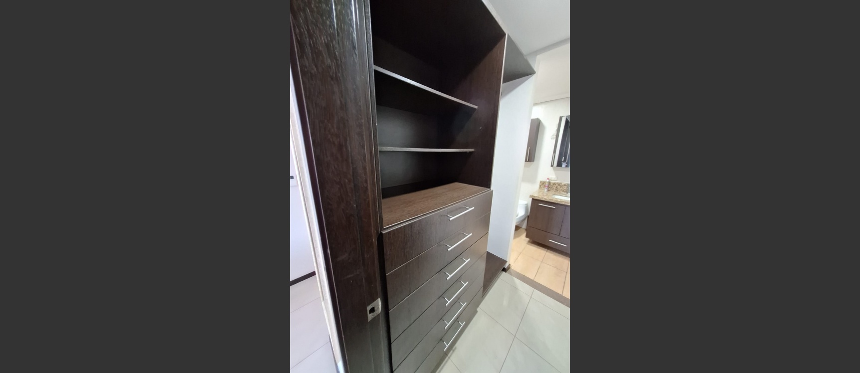 Suite amoblada en alquiler ubicada en el Edificio Elite Building GeoBienes - Suite amoblada en alquiler ubicada en el Edificio Elite Building - Plusvalia Guayaquil Casas de venta y alquiler Inmobiliaria Ecuador