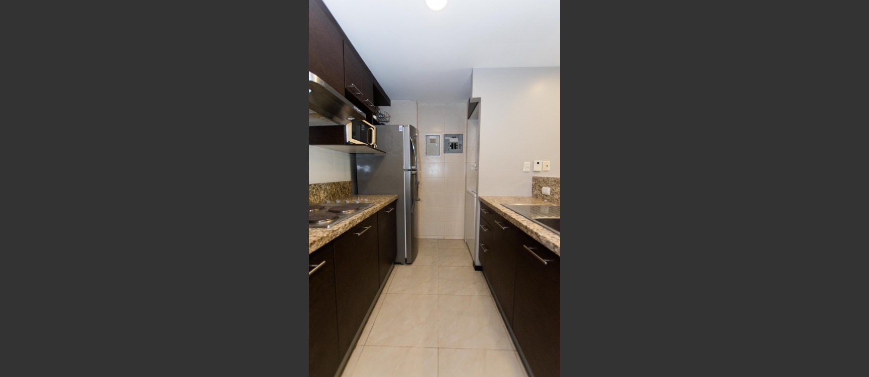 Suite amoblada en alquiler ubicada en el edificio Elite Building GeoBienes - Suite amoblada en alquiler ubicada en el edificio Elite Building - Plusvalia Guayaquil Casas de venta y alquiler Inmobiliaria Ecuador