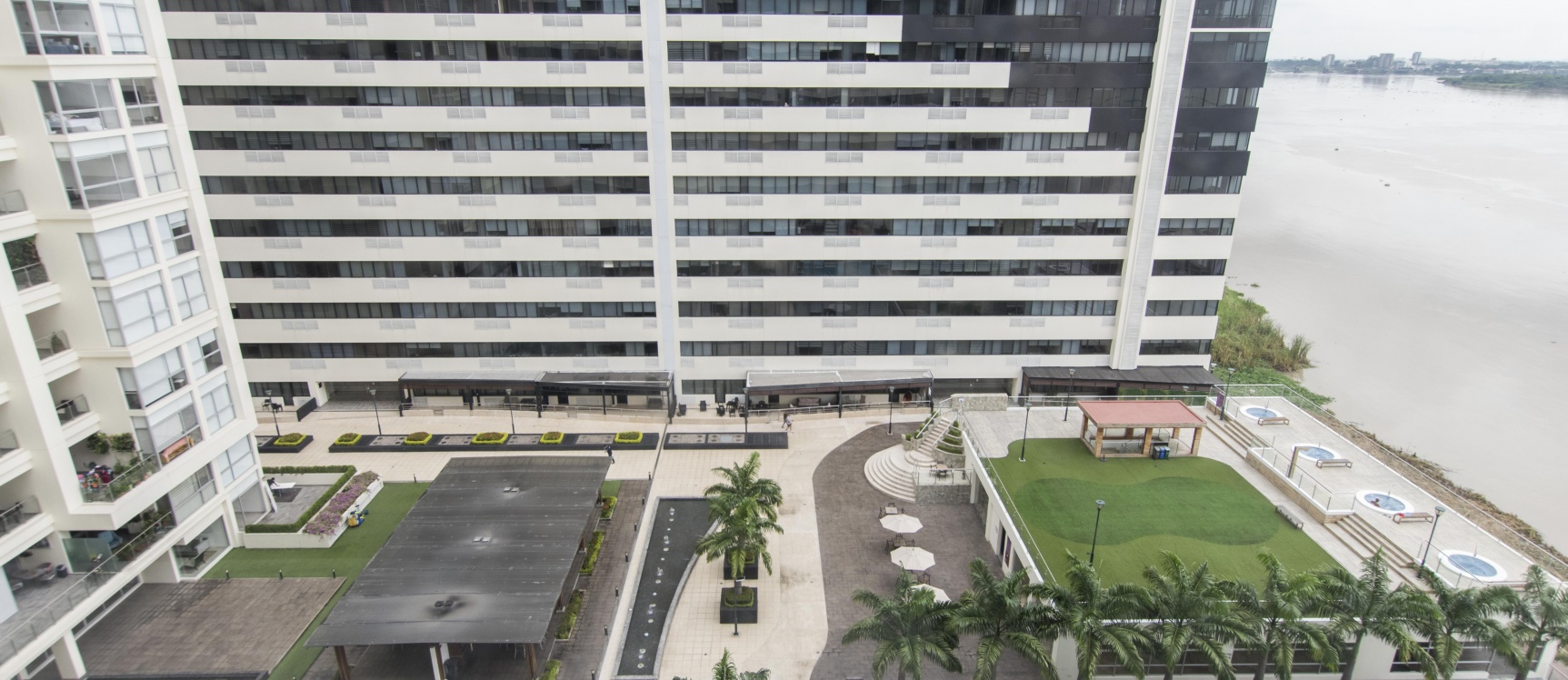 Suite amoblada en alquiler ubicada en Torre Bellini I, Puerto Santa Ana GeoBienes - Suite amoblada en alquiler ubicada en Torre Bellini I, Puerto Santa Ana - Plusvalia Guayaquil Casas de venta y alquiler Inmobiliaria Ecuador