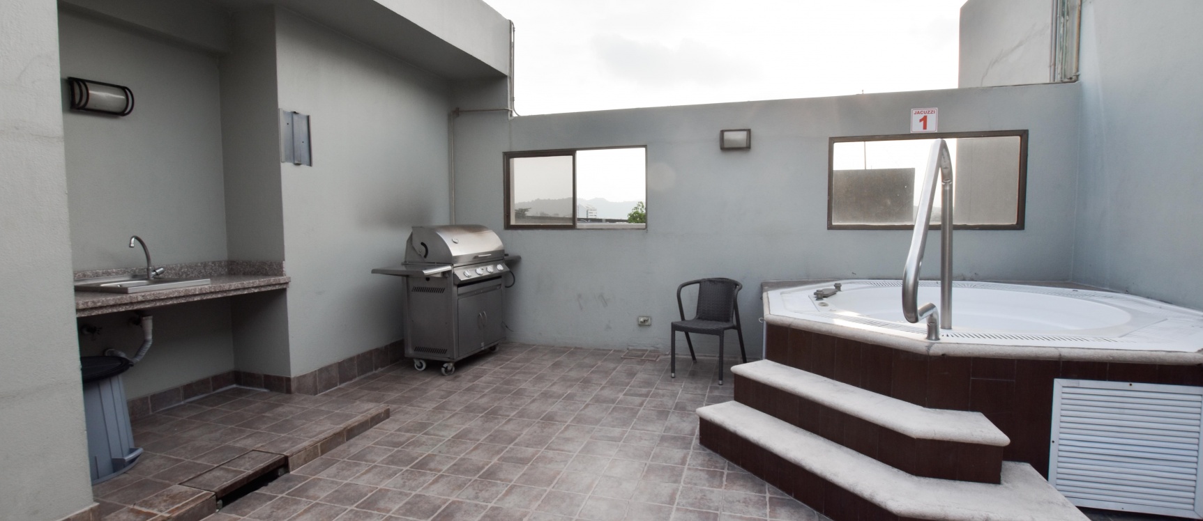 Suite amoblada en alquiler ubicada en Torre Sol 2 GeoBienes - Suite amoblada en alquiler ubicada en Torre Sol 2 - Plusvalia Guayaquil Casas de venta y alquiler Inmobiliaria Ecuador