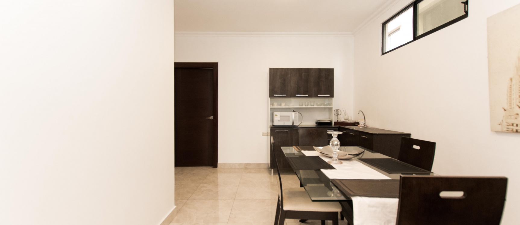 Suite amoblado en alquiler ubicado en Kennedy Norte GeoBienes - Suite amoblado en alquiler ubicado en Kennedy Norte - Plusvalia Guayaquil Casas de venta y alquiler Inmobiliaria Ecuador