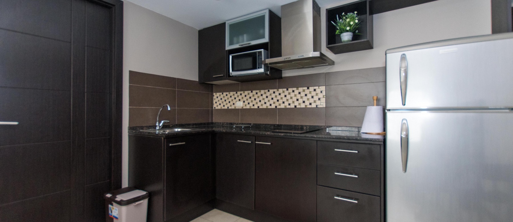 Suite amoblado en venta, Torres Bellini II, Puerto Santa Ana GeoBienes - Suite amoblado en venta, Torres Bellini II, Puerto Santa Ana - Plusvalia Guayaquil Casas de venta y alquiler Inmobiliaria Ecuador