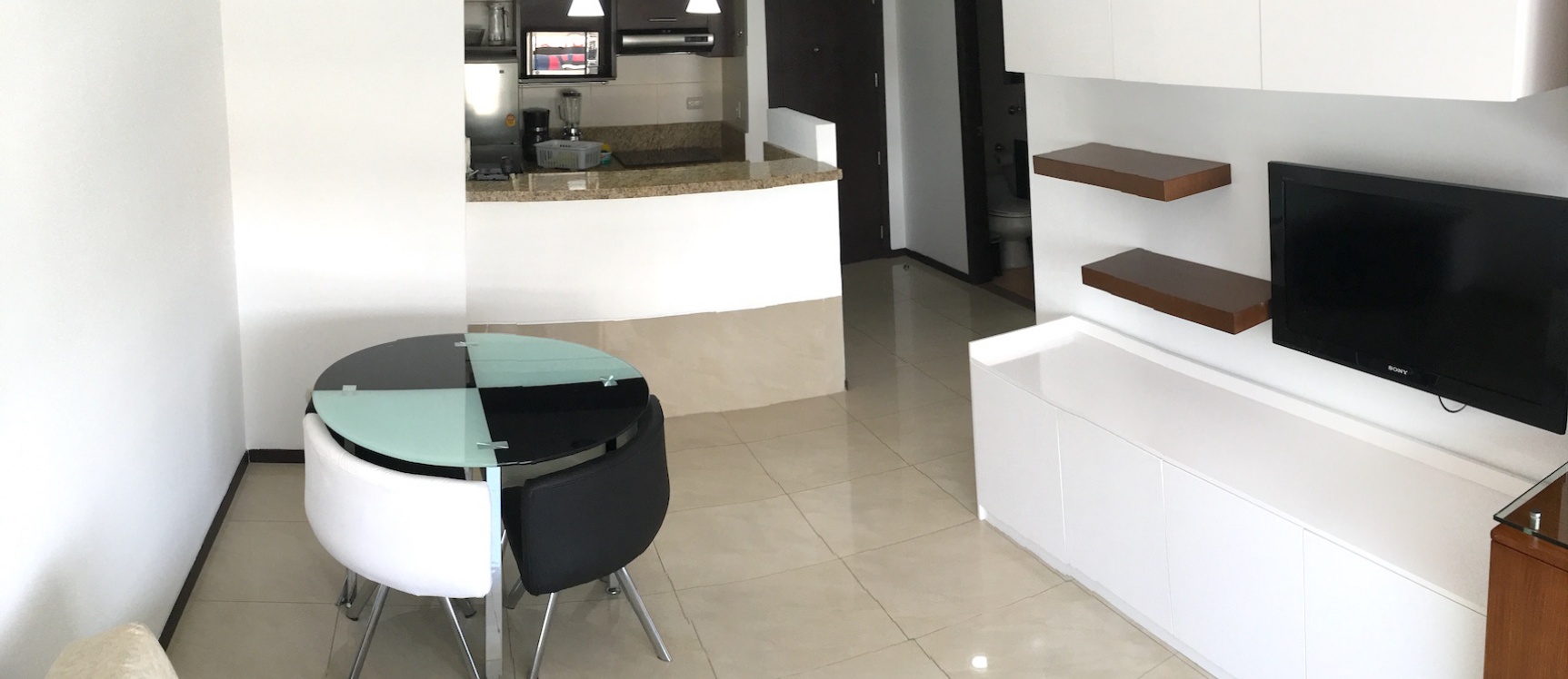 Suite de alquiler. Departamento en el edificio Elite Building Guayaquil GeoBienes - Suite de alquiler. Departamento en el edificio Elite Building Guayaquil - Plusvalia Guayaquil Casas de venta y alquiler Inmobiliaria Ecuador