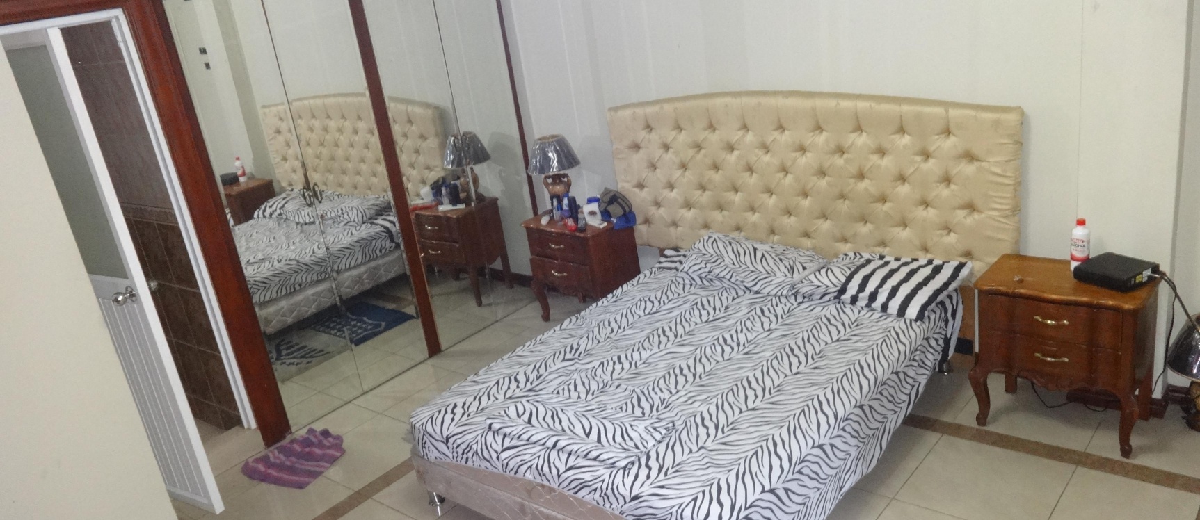 Suite de venta, en el centro de la ciudad de Guayaquil GeoBienes - Suite de venta, en el centro de la ciudad de Guayaquil - Plusvalia Guayaquil Casas de venta y alquiler Inmobiliaria Ecuador