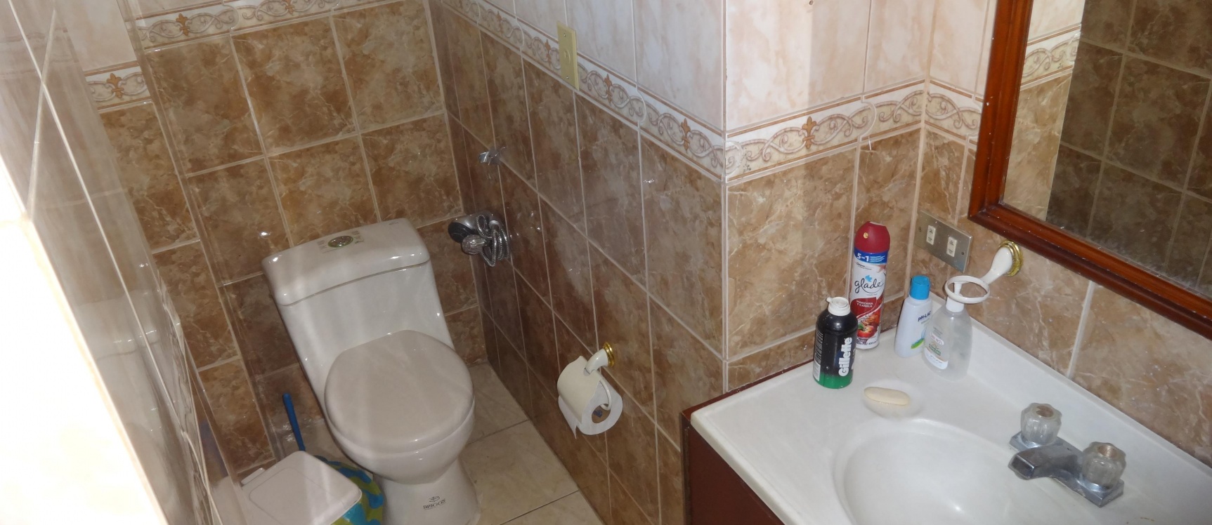 Suite de venta, en el centro de la ciudad de Guayaquil GeoBienes - Suite de venta, en el centro de la ciudad de Guayaquil - Plusvalia Guayaquil Casas de venta y alquiler Inmobiliaria Ecuador