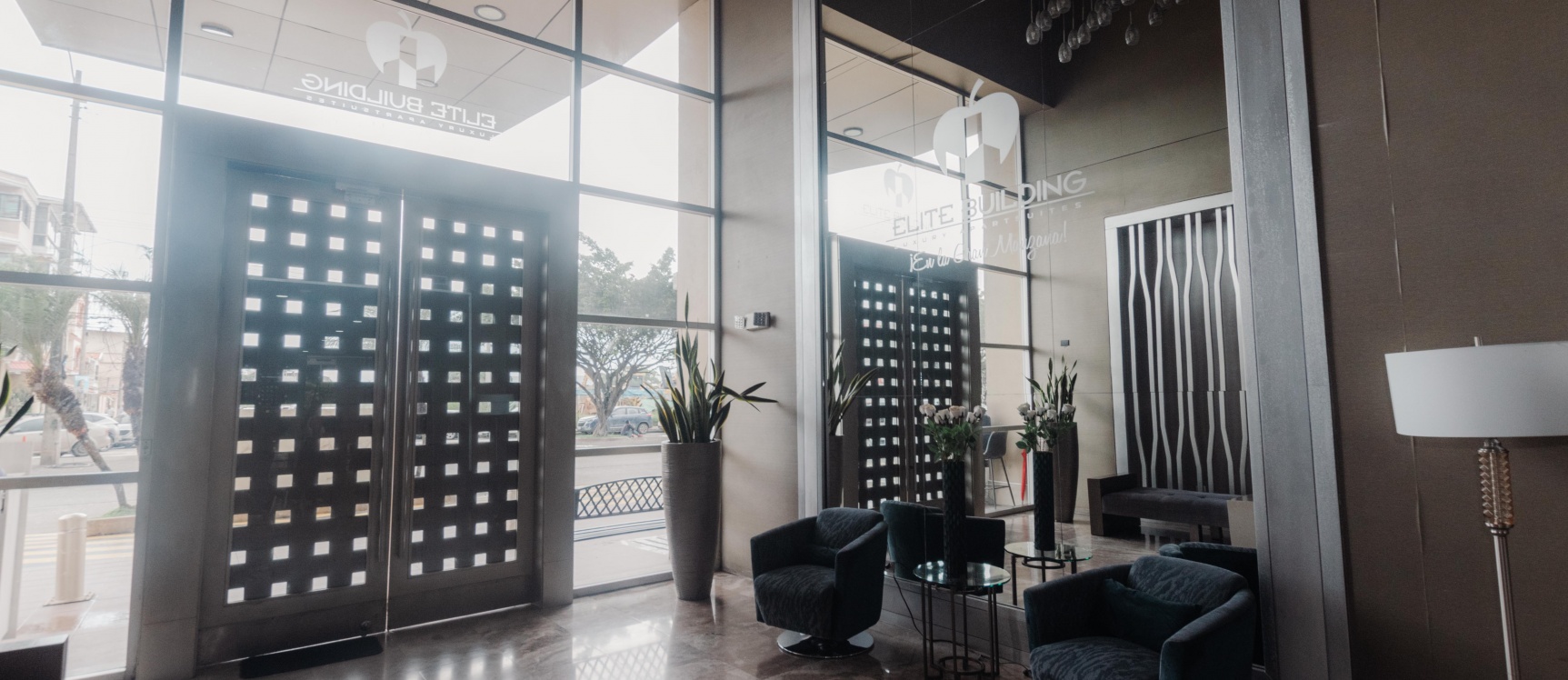 Suite en alquiler amoblada ubicado en Edificio Elite Building. sector Mall del Sol, Norte de Guayaquil GeoBienes - Suite en alquiler amoblada ubicado en Edificio Elite Building. sector Mall del Sol, Norte de Guayaquil - Plusvalia Guayaquil Casas de venta y alquiler Inmobiliaria Ecuador