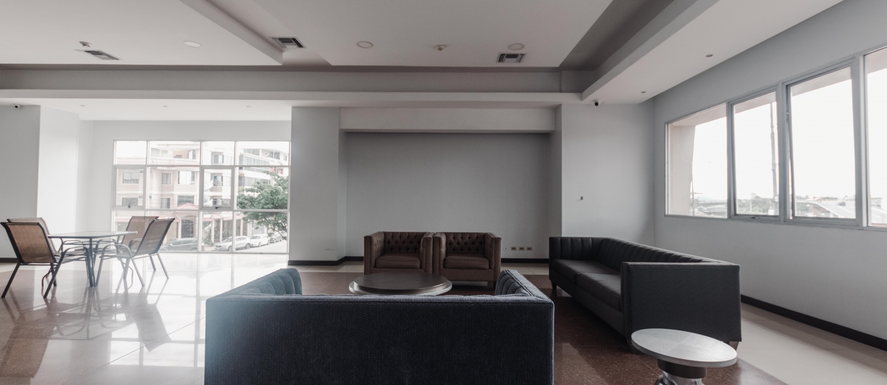 Suite en alquiler amoblada ubicado en Edificio Elite Building. sector Mall del Sol, Norte de Guayaquil GeoBienes - Suite en alquiler amoblada ubicado en Edificio Elite Building. sector Mall del Sol, Norte de Guayaquil - Plusvalia Guayaquil Casas de venta y alquiler Inmobiliaria Ecuador