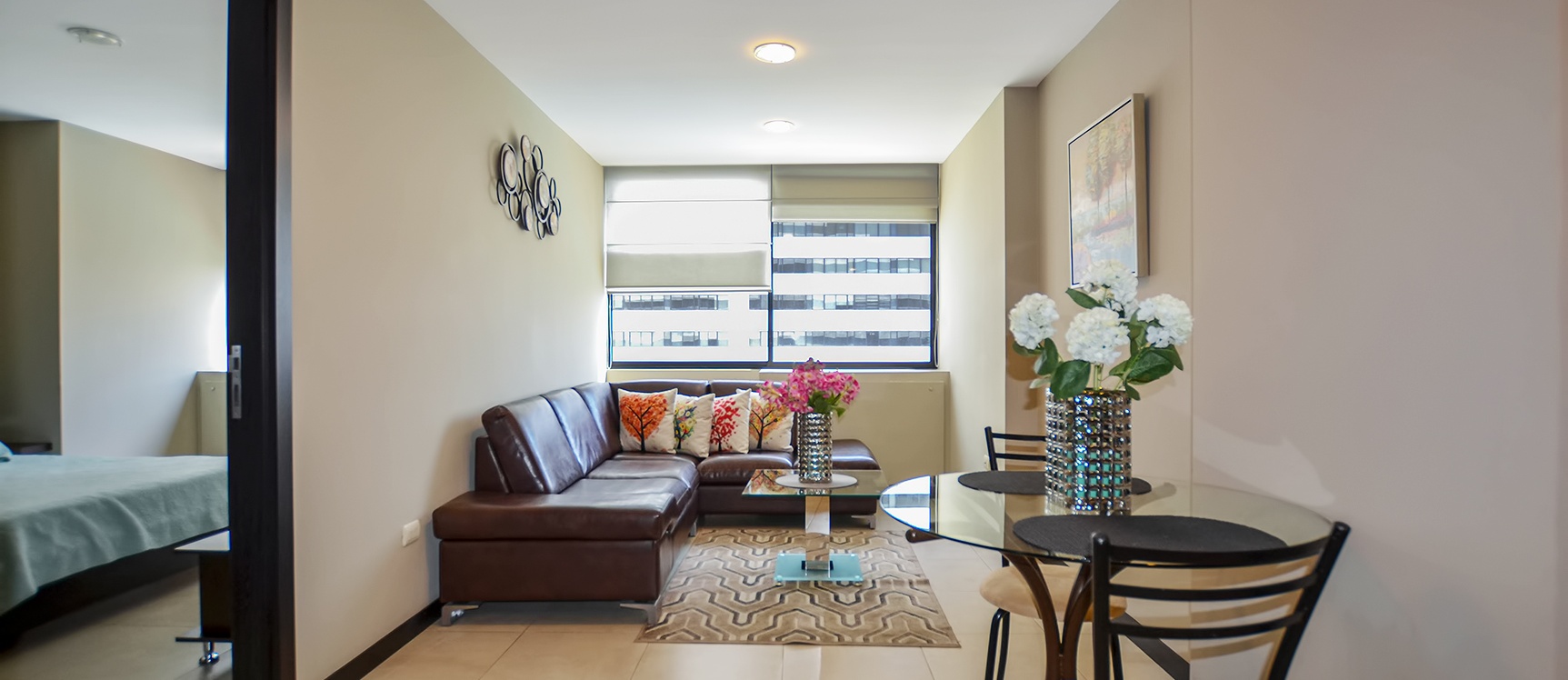 Suite en alquiler en Bellini I sector centro de Guayaquil GeoBienes - Suite en alquiler en Bellini I sector centro de Guayaquil - Plusvalia Guayaquil Casas de venta y alquiler Inmobiliaria Ecuador
