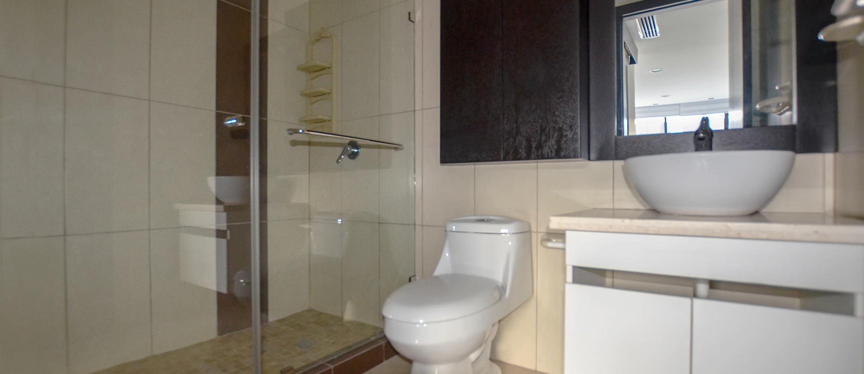 Suite en alquiler en Bellini II sector centro de Guayaquil GeoBienes - Suite en alquiler en Bellini II sector centro de Guayaquil - Plusvalia Guayaquil Casas de venta y alquiler Inmobiliaria Ecuador
