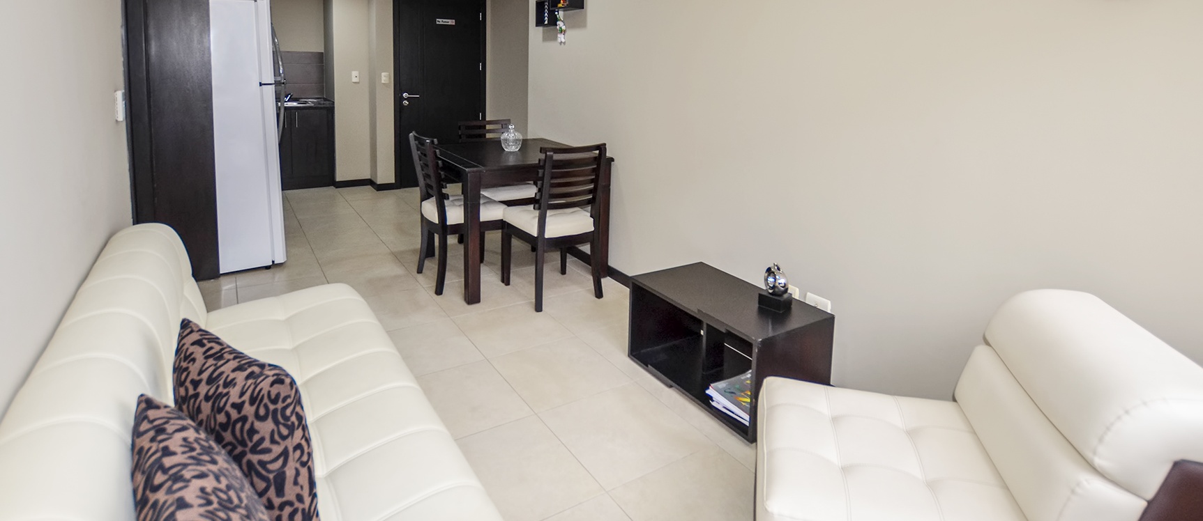 Suite en alquiler en Bellini III centro de Guayaquil GeoBienes - Suite en alquiler en Bellini III centro de Guayaquil - Plusvalia Guayaquil Casas de venta y alquiler Inmobiliaria Ecuador