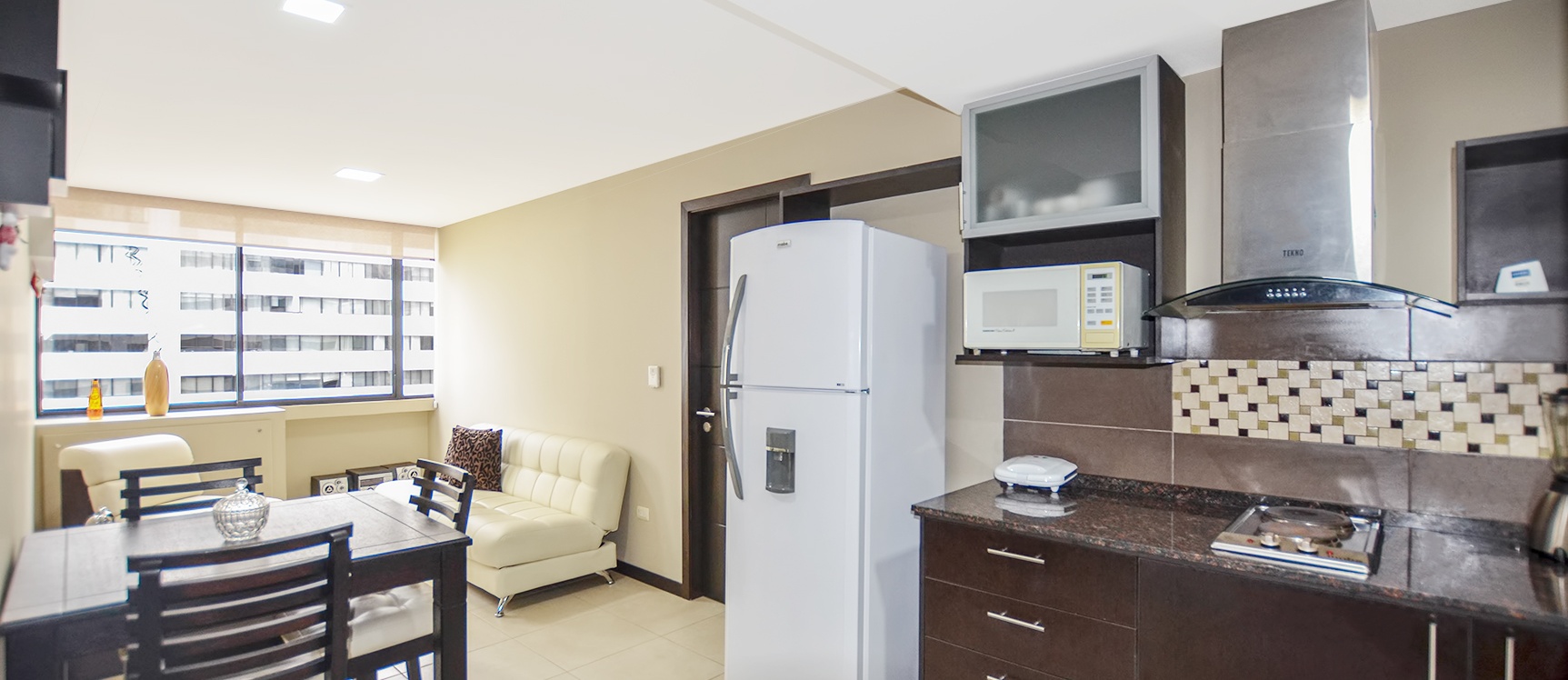 Suite en alquiler en Bellini III centro de Guayaquil GeoBienes - Suite en alquiler en Bellini III centro de Guayaquil - Plusvalia Guayaquil Casas de venta y alquiler Inmobiliaria Ecuador