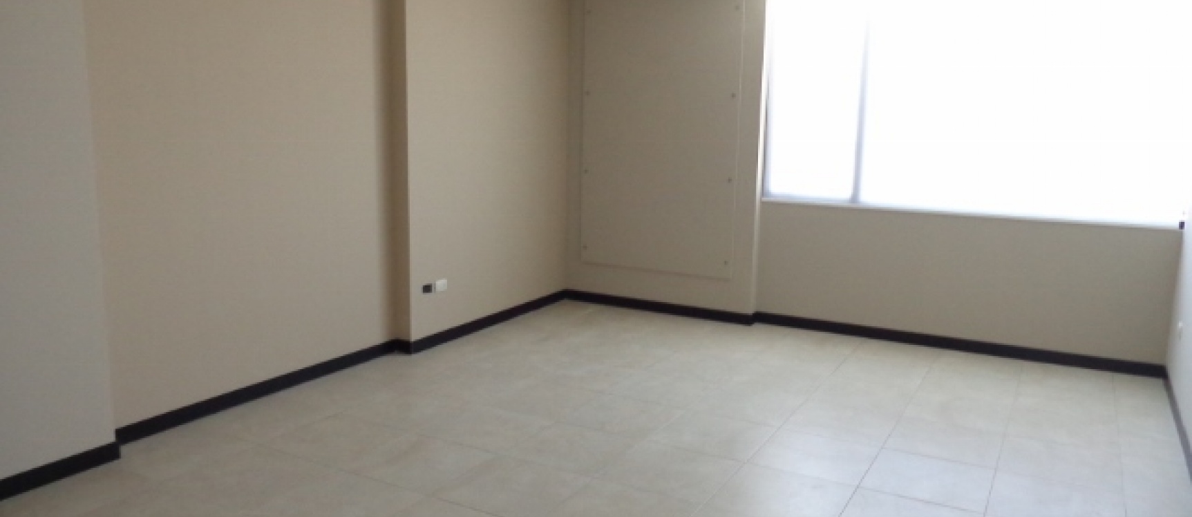 Suite en Alquiler en Ciudad del Rio Bellini, Guayaquil. GeoBienes - Suite en Alquiler en Ciudad del Rio Bellini, Guayaquil. - Plusvalia Guayaquil Casas de venta y alquiler Inmobiliaria Ecuador