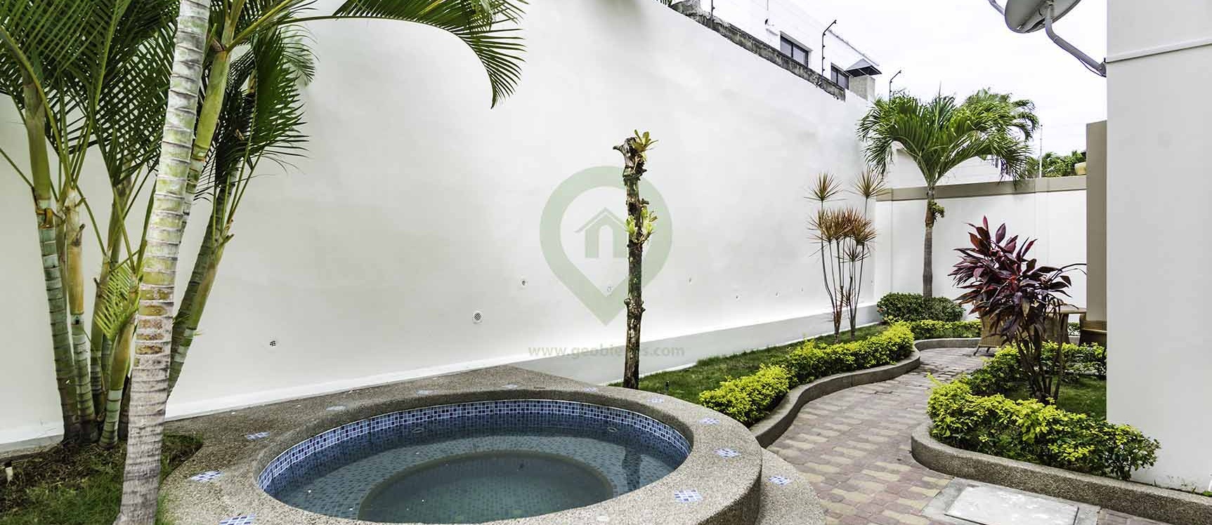 Suite en alquiler en Edif. Cerro Blanco Los Ceibos GeoBienes - Suite en alquiler en Edif. Cerro Blanco Los Ceibos - Plusvalia Guayaquil Casas de venta y alquiler Inmobiliaria Ecuador