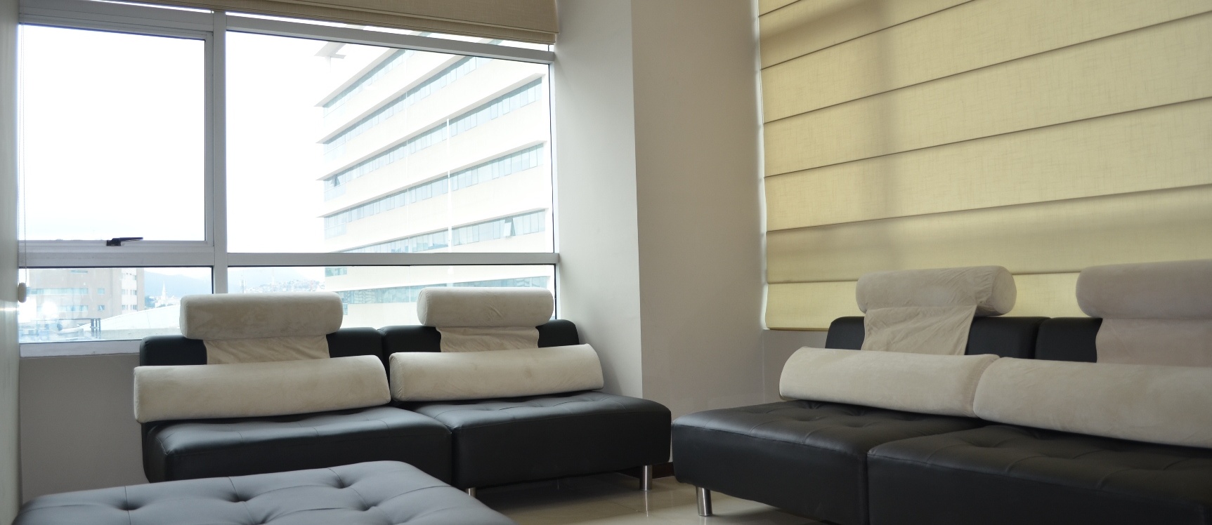 Suite en alquiler en edificio Elite Building sector Mall del Sol GeoBienes - Suite en alquiler en edificio Elite Building sector Mall del Sol - Plusvalia Guayaquil Casas de venta y alquiler Inmobiliaria Ecuador