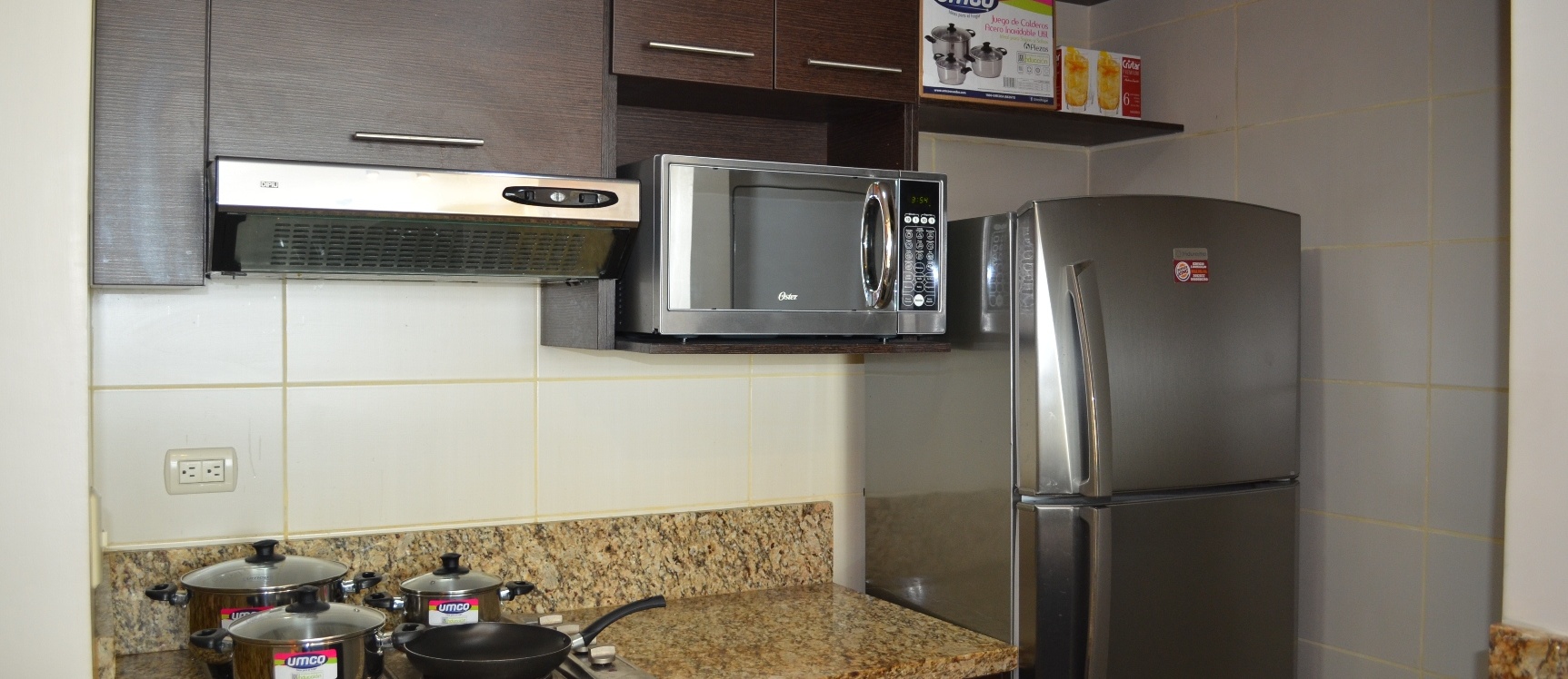 Suite en alquiler en edificio Elite Building sector Mall del Sol GeoBienes - Suite en alquiler en edificio Elite Building sector Mall del Sol - Plusvalia Guayaquil Casas de venta y alquiler Inmobiliaria Ecuador