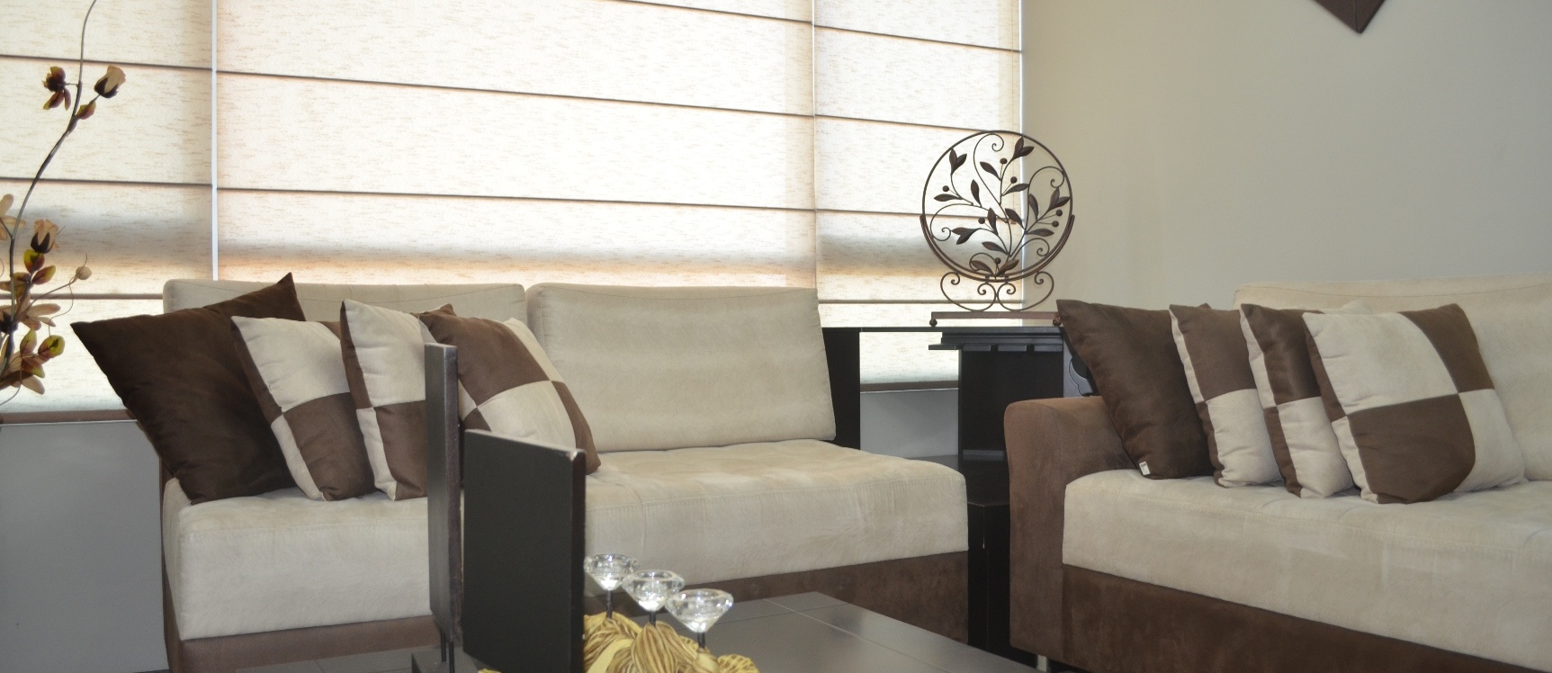 Suite en alquiler en edificio Élite Building sector Mall del Sol GeoBienes - Suite en alquiler en edificio Élite Building sector Mall del Sol - Plusvalia Guayaquil Casas de venta y alquiler Inmobiliaria Ecuador