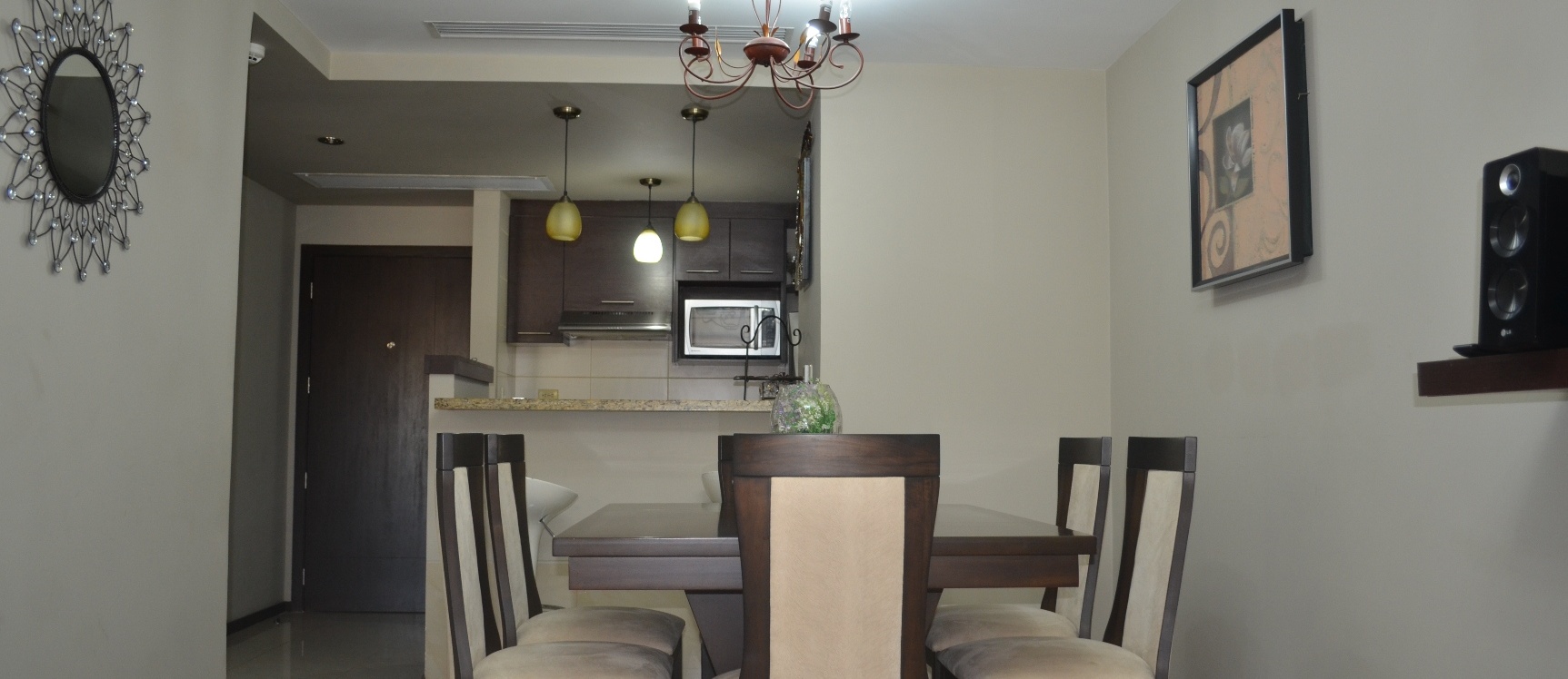 Suite en alquiler en edificio Élite Building sector Mall del Sol GeoBienes - Suite en alquiler en edificio Élite Building sector Mall del Sol - Plusvalia Guayaquil Casas de venta y alquiler Inmobiliaria Ecuador