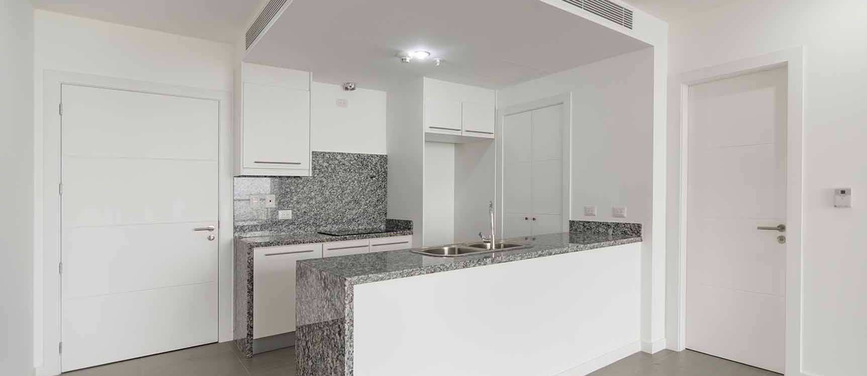 GeoBienes - Suite en alquiler en Edificio Spazio centro de Guayaquil - Plusvalia Guayaquil Casas de venta y alquiler Inmobiliaria Ecuador