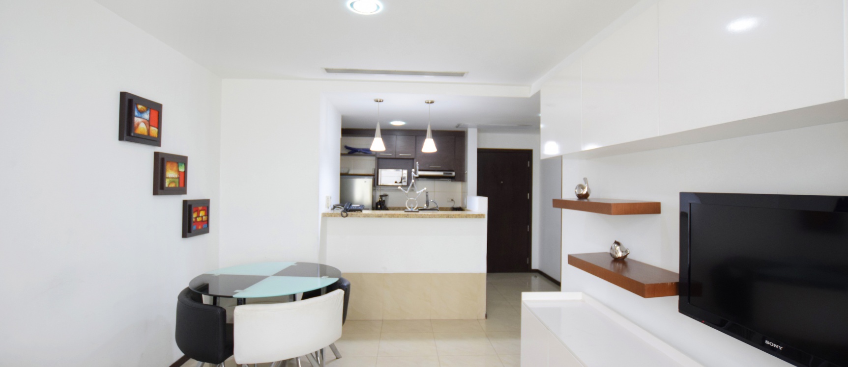 Suite en alquiler en el Edificio Elite Building, Norte de Guayaquil GeoBienes - Suite en alquiler en el Edificio Elite Building, Norte de Guayaquil - Plusvalia Guayaquil Casas de venta y alquiler Inmobiliaria Ecuador