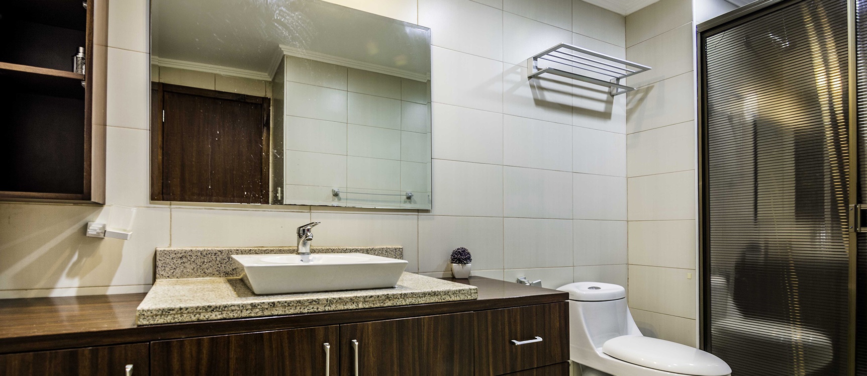 Suite en alquiler en Riverfront II centro de Guayaquil GeoBienes - Suite en alquiler en Riverfront II centro de Guayaquil - Plusvalia Guayaquil Casas de venta y alquiler Inmobiliaria Ecuador