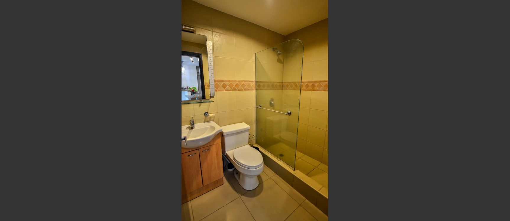 Suite en alquiler en Torre del Sol II sector norte de Guayaquil GeoBienes - Suite en alquiler en Torre del Sol I sector norte de Guayaquil - Plusvalia Guayaquil Casas de venta y alquiler Inmobiliaria Ecuador