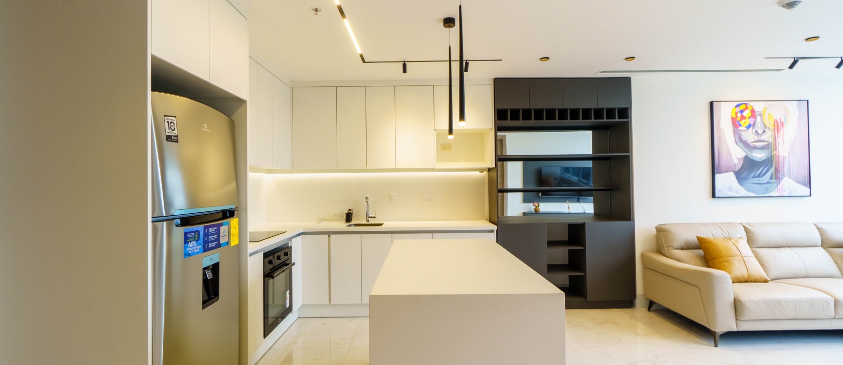 Suite en alquiler en Torre Millenium Residencial GeoBienes - Suite en alquiler en Torre Millenium Residencial - Plusvalia Guayaquil Casas de venta y alquiler Inmobiliaria Ecuador