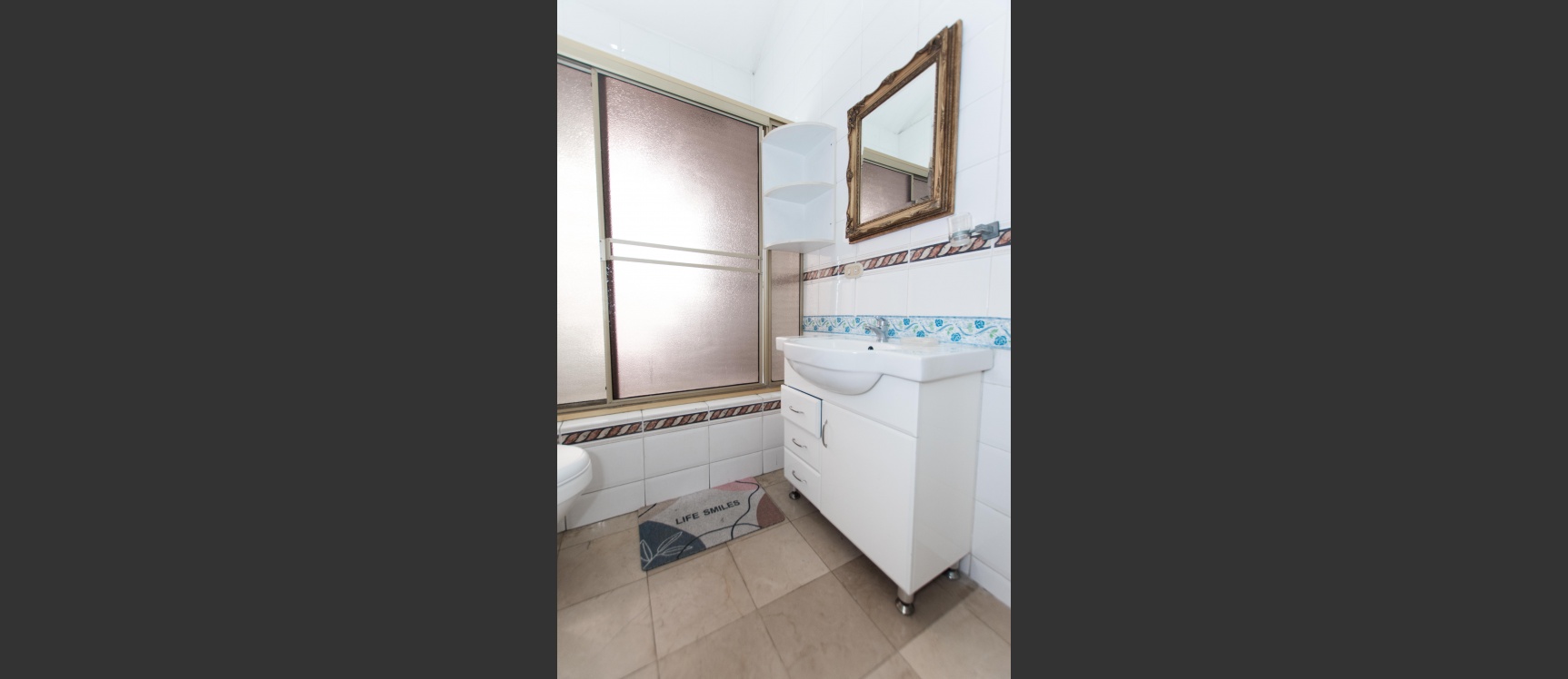 Suite en alquiler en Urb. Rio Guayas Club, norte de Guayaquil GeoBienes - Suite en alquiler amoblada en Urb. Rio Guayas Club, norte de Guayaquil - Plusvalia Guayaquil Casas de venta y alquiler Inmobiliaria Ecuador