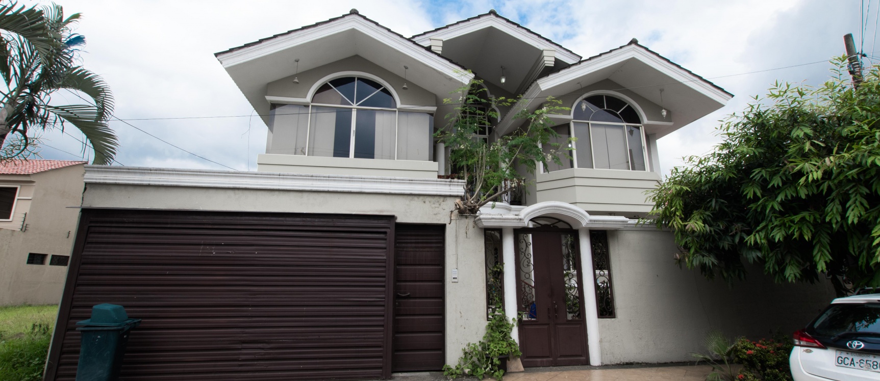 Suite en alquiler en Urb. Rio Guayas Club, norte de Guayaquil GeoBienes - Suite en alquiler amoblada en Urb. Rio Guayas Club, norte de Guayaquil - Plusvalia Guayaquil Casas de venta y alquiler Inmobiliaria Ecuador