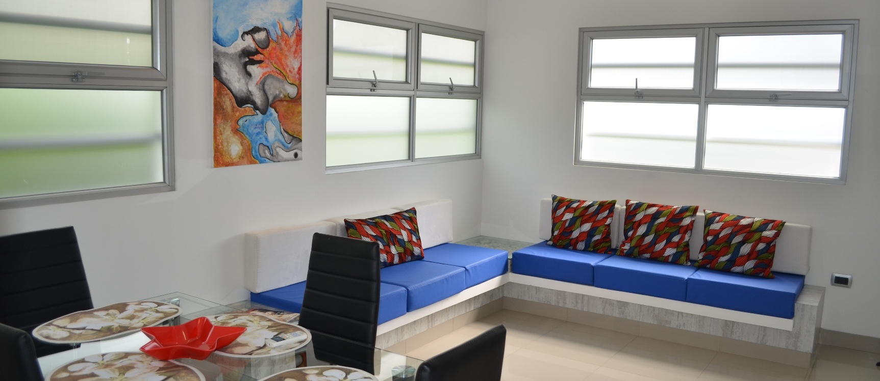 GeoBienes -  Suite en alquiler en Samborondon km 5 Urbanización Casa Blanca - Plusvalia Guayaquil Casas de venta y alquiler Inmobiliaria Ecuador