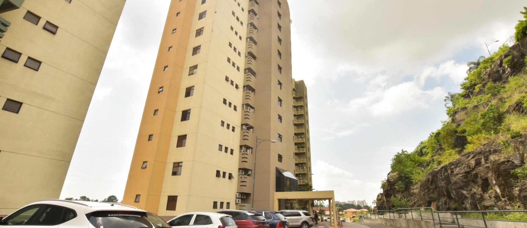 Suite en alquiler ubicada en Ciudad Colón, Norte de Guayaquil GeoBienes - Suite en alquiler ubicada en Ciudad Colón, Norte de Guayaquil - Plusvalia Guayaquil Casas de venta y alquiler Inmobiliaria Ecuador