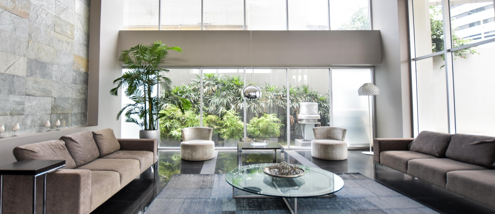 Suite en alquiler ubicada en Edificio en Quo GeoBienes - Suite en alquiler ubicada en Edificio en Quo - Plusvalia Guayaquil Casas de venta y alquiler Inmobiliaria Ecuador