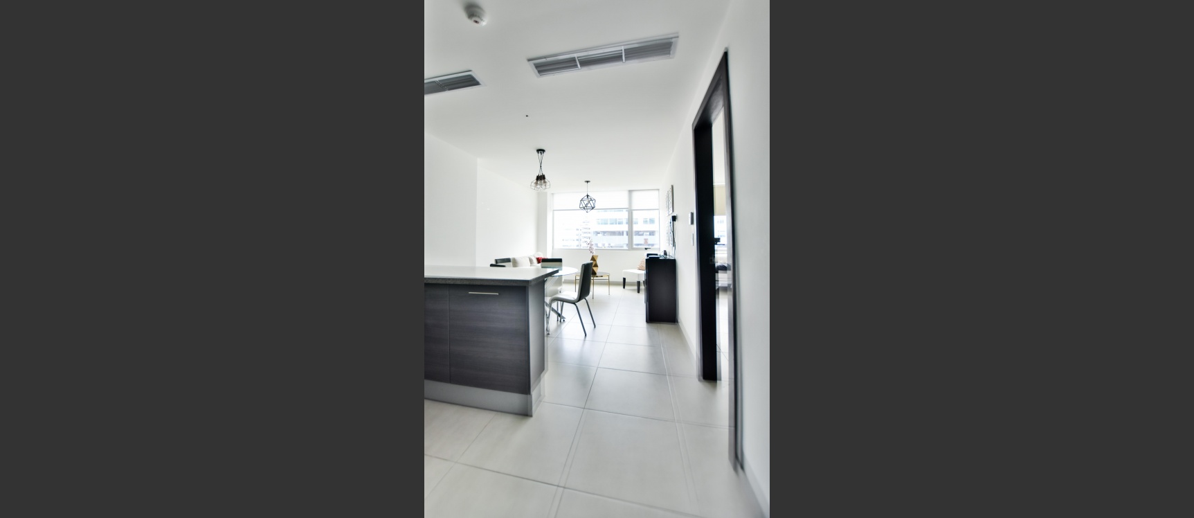 Suite en alquiler ubicada en Edificio en Quo GeoBienes - Suite en alquiler ubicada en Edificio en Quo - Plusvalia Guayaquil Casas de venta y alquiler Inmobiliaria Ecuador