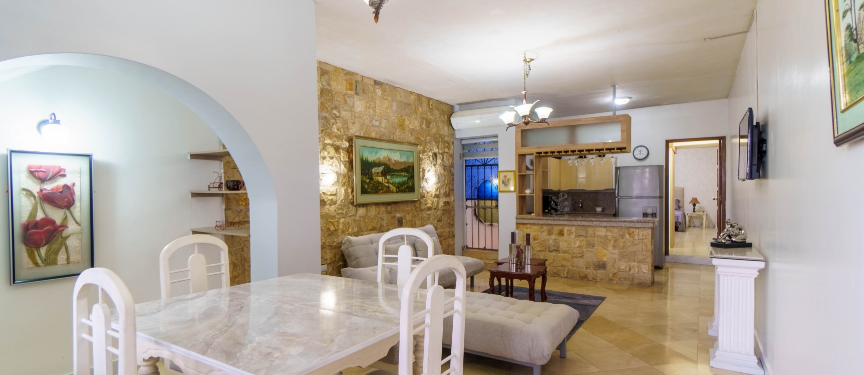 Suite en alquiler ubicada en Kennedy Vieja, Norte de Guayaquil GeoBienes - Suite en alquiler ubicada en Kennedy Vieja, Norte de Guayaquil - Plusvalia Guayaquil Casas de venta y alquiler Inmobiliaria Ecuador