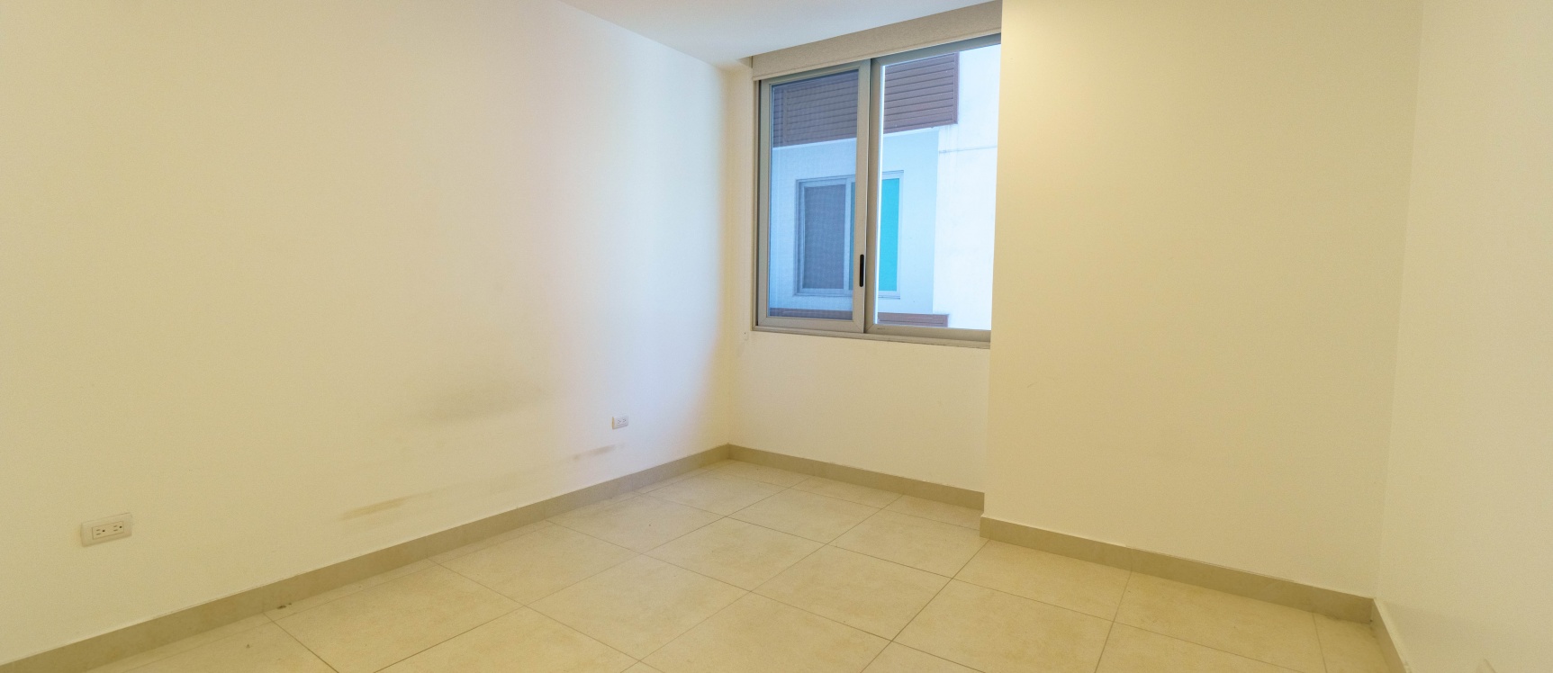 Suite en alquiler ubicado en Edificio 100 Olivos Parc, Los Ceibos GeoBienes - Suite en alquiler ubicado en Edificio 100 Olivos Parc, Los Ceibos - Plusvalia Guayaquil Casas de venta y alquiler Inmobiliaria Ecuador