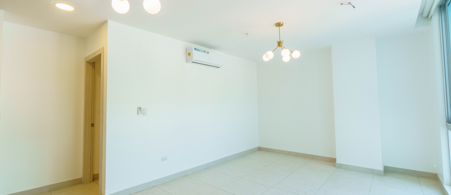 Suite en alquiler ubicado en Edificio 100 Olivos Parc, Los Ceibos GeoBienes - Suite en alquiler ubicado en Edificio 100 Olivos Parc, Los Ceibos - Plusvalia Guayaquil Casas de venta y alquiler Inmobiliaria Ecuador