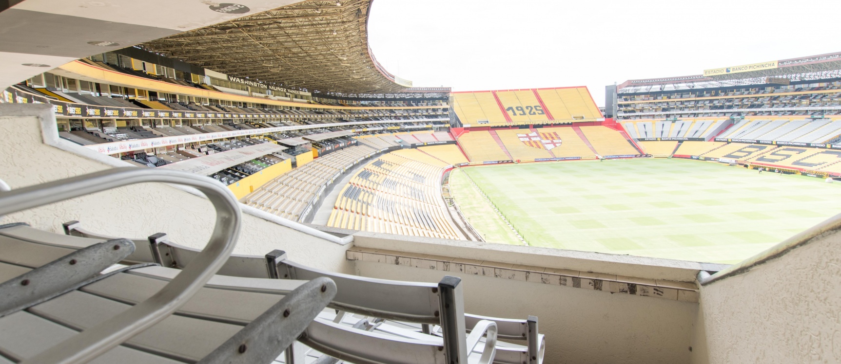 GeoBienes - Suite en alquiler ubicado en el Estadio Monumental - Plusvalia Guayaquil Casas de venta y alquiler Inmobiliaria Ecuador