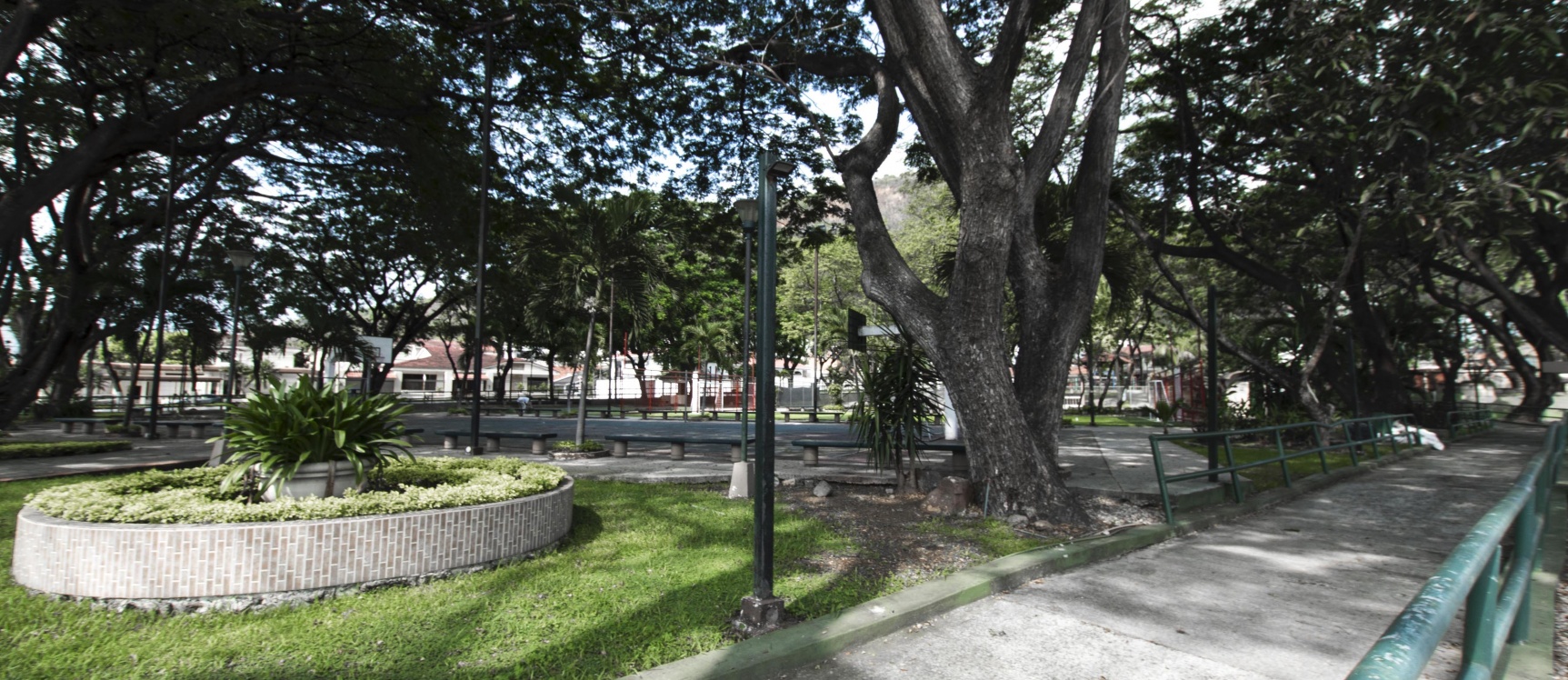 Suite en alquiler ubicado en la Urbanización Los Parques, Ceibos GeoBienes - Suite en alquiler ubicado en la Urbanización Los Parques, Ceibos - Plusvalia Guayaquil Casas de venta y alquiler Inmobiliaria Ecuador