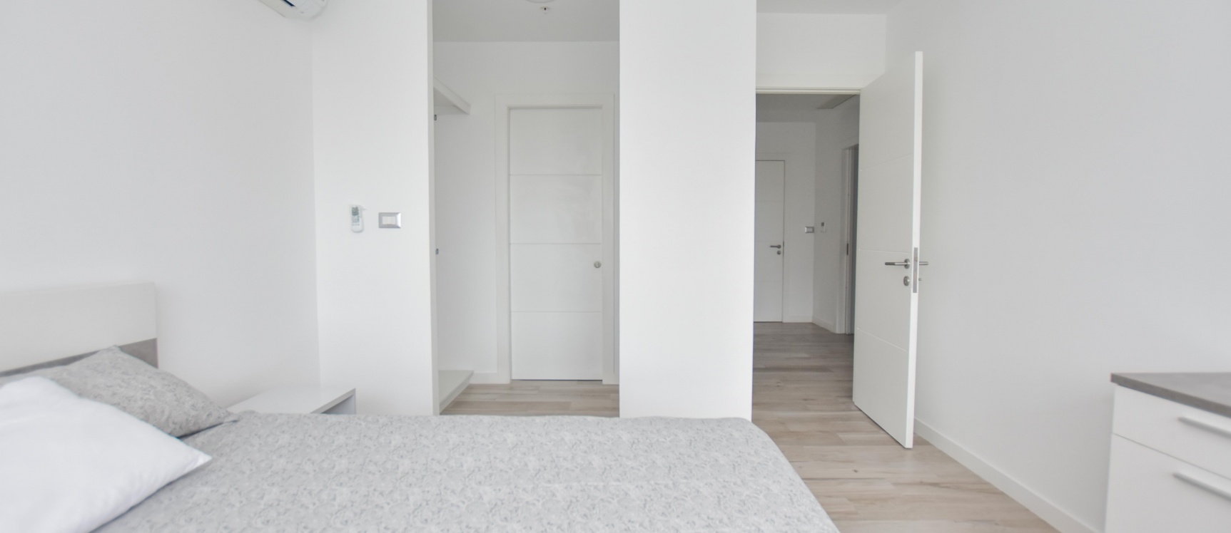 Suite en renta en Santana Lofts, Puerto Santa Ana GeoBienes - Suite en renta en Santana Lofts, Puerto Santa Ana - Plusvalia Guayaquil Casas de venta y alquiler Inmobiliaria Ecuador