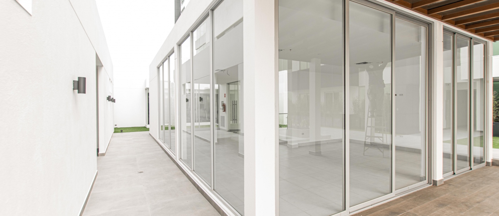Suite en venta - ubicada en la Cdla. Los Olivos GeoBienes - Suite en venta en 100 Olivos Parc - ubicada en la Urb. Los Olivos - Plusvalia Guayaquil Casas de venta y alquiler Inmobiliaria Ecuador