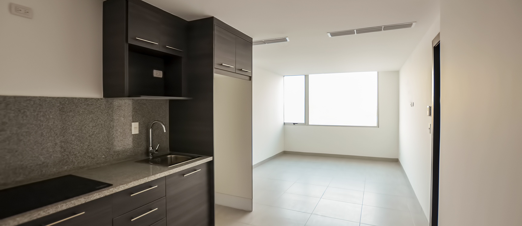 Suite en venta en Edificio Quo sector norte de Guayaquil GeoBienes - Suite en venta en Edificio Quo sector norte de Guayaquil - Plusvalia Guayaquil Casas de venta y alquiler Inmobiliaria Ecuador