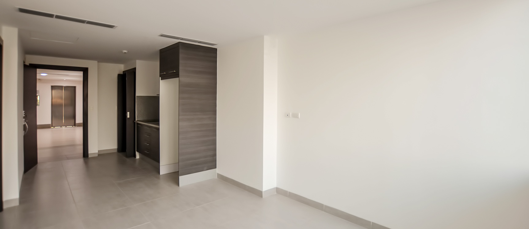 GeoBienes - Suite en venta en Edificio Quo sector norte de Guayaquil - Plusvalia Guayaquil Casas de venta y alquiler Inmobiliaria Ecuador