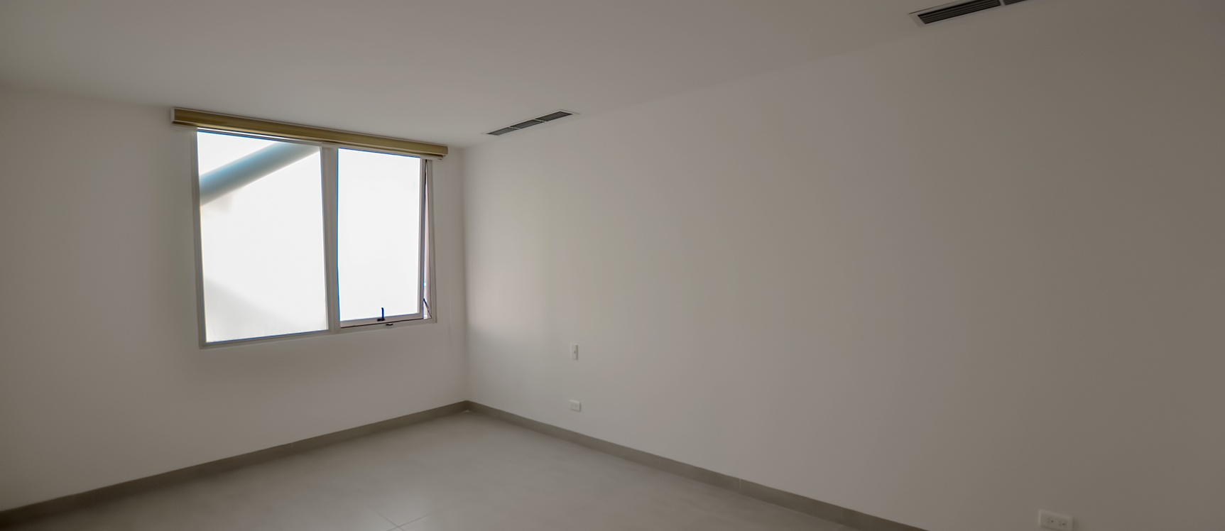 GeoBienes - Suite en venta en Edificio Quo sector norte de Guayaquil - Plusvalia Guayaquil Casas de venta y alquiler Inmobiliaria Ecuador