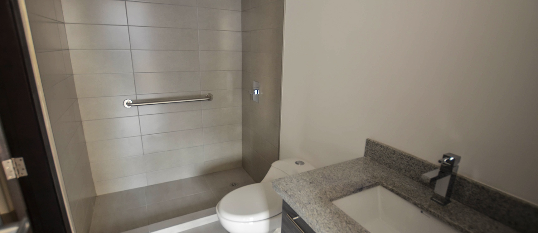 Suite en venta en Edificio Quo sector norte de Guayaquil GeoBienes - Suite en venta en Edificio Quo sector norte de Guayaquil - Plusvalia Guayaquil Casas de venta y alquiler Inmobiliaria Ecuador