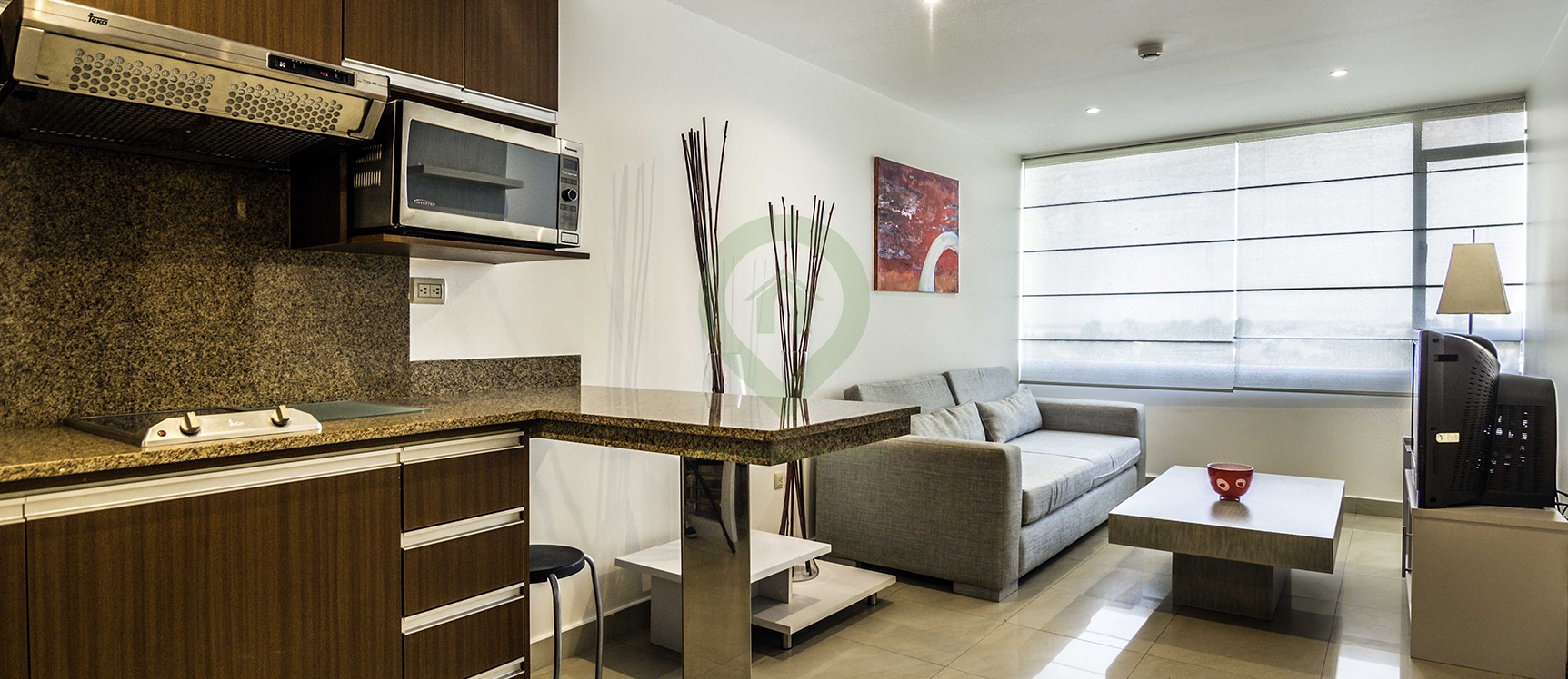 Suite en venta en Samborondón Plaza vía a Samborondón GeoBienes - Suite en venta en Samborondón Plaza vía a Samborondón - Plusvalia Guayaquil Casas de venta y alquiler Inmobiliaria Ecuador