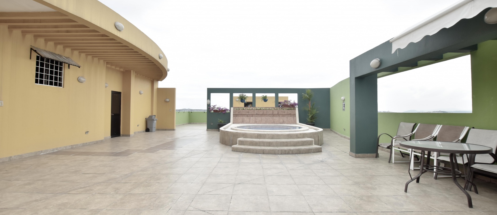 Suite en venta ubicado en Ciudad Colón GeoBienes - Suite en venta ubicado en Ciudad Colón - Plusvalia Guayaquil Casas de venta y alquiler Inmobiliaria Ecuador