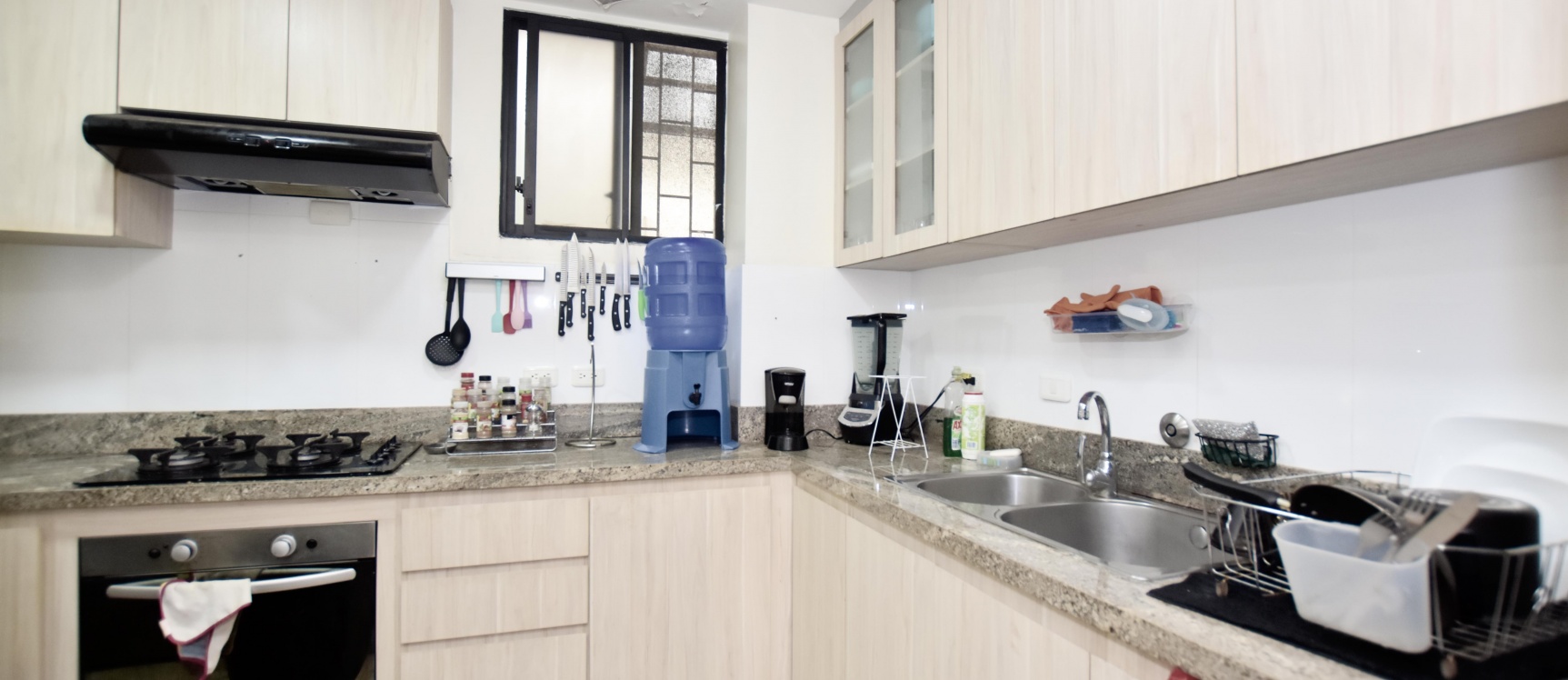 Suite en venta ubicado en Ciudad Colón GeoBienes - Suite en venta ubicado en Ciudad Colón - Plusvalia Guayaquil Casas de venta y alquiler Inmobiliaria Ecuador
